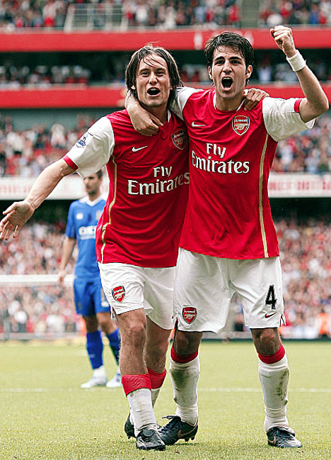 arsenalDM0209_468x649.jpg
